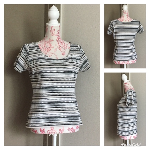 Express Top - Picture 6 of 6